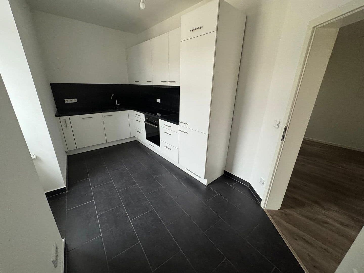 2 bedroom flat to rent, 53 m², Am alten See 12, Frankfurt, Hesse 2 bedroom flat to rent, 53 m², Am alten See 12, Frankfurt, Hesse