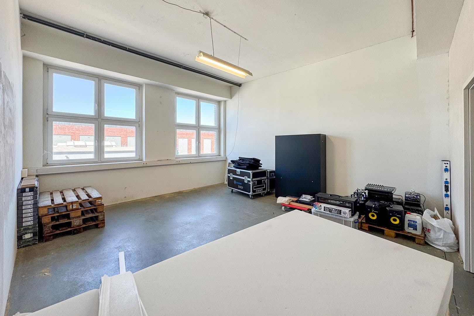 non-residential property to rent, 240 m², Stockumer Straße 28, Witten, North Rhine-Westphalia non-residential property to rent, 240 m², Stockumer Straße 28, Witten, North Rhine-Westphalia