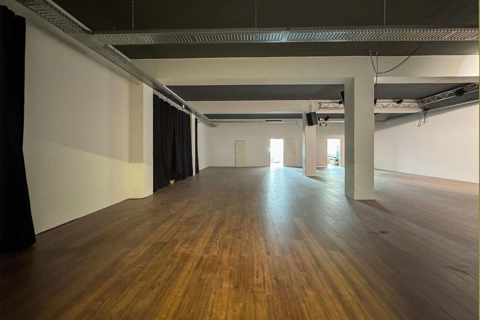 non-residential property to rent, 240 m², Stockumer Straße 28, Witten, North Rhine-Westphalia non-residential property to rent, 240 m², Stockumer Straße 28, Witten, North Rhine-Westphalia