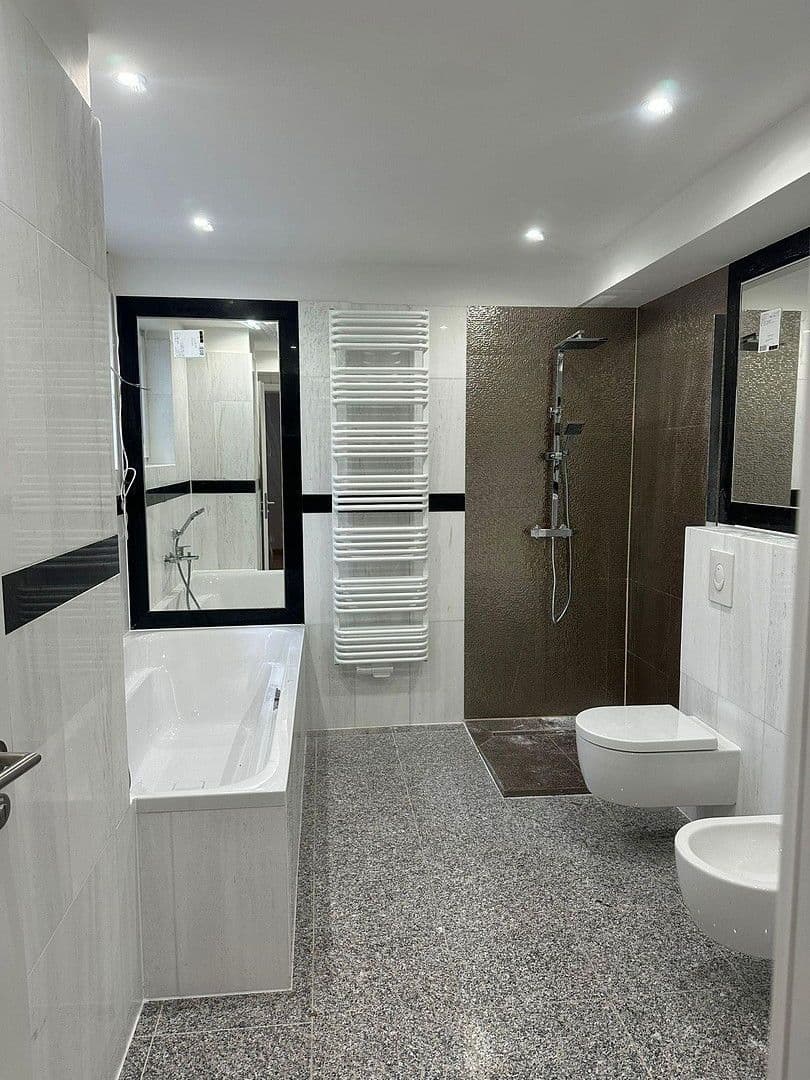 3 bedroom flat to rent, 115 m², Rauschener Allee 4, Berlin, Berlin 3 bedroom flat to rent, 115 m², Rauschener Allee 4, Berlin, Berlin