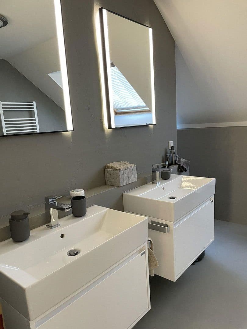 house for sale, 155 m², Schloß Holte-Stukenbrock, North Rhine-Westphalia house for sale, 155 m², Schloß Holte-Stukenbrock, North Rhine-Westphalia