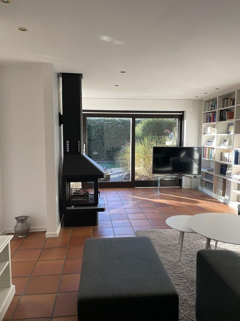 house for sale, 155 m², Schloß Holte-Stukenbrock, North Rhine-Westphalia house for sale, 155 m², Schloß Holte-Stukenbrock, North Rhine-Westphalia