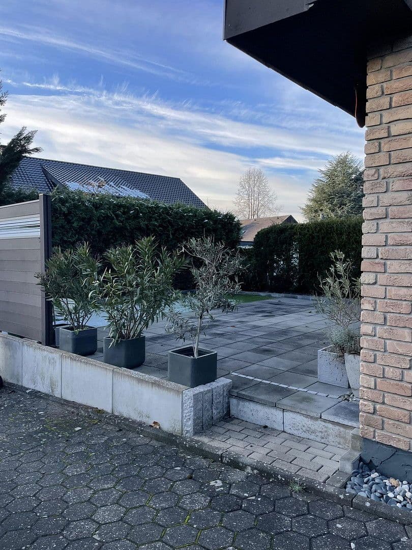 house for sale, 155 m², Schloß Holte-Stukenbrock, North Rhine-Westphalia house for sale, 155 m², Schloß Holte-Stukenbrock, North Rhine-Westphalia