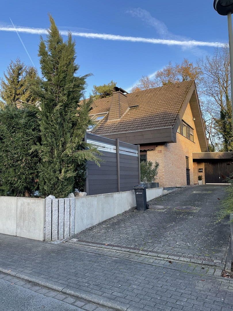 house for sale, 155 m², Schloß Holte-Stukenbrock, North Rhine-Westphalia house for sale, 155 m², Schloß Holte-Stukenbrock, North Rhine-Westphalia