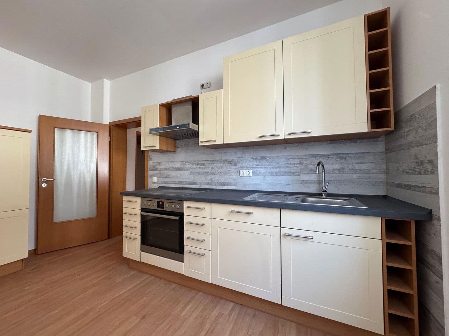 2 bedroom flat to rent, 63 m², Hanielstraße 31, Essen, North Rhine-Westphalia 2 bedroom flat to rent, 63 m², Hanielstraße 31, Essen, North Rhine-Westphalia