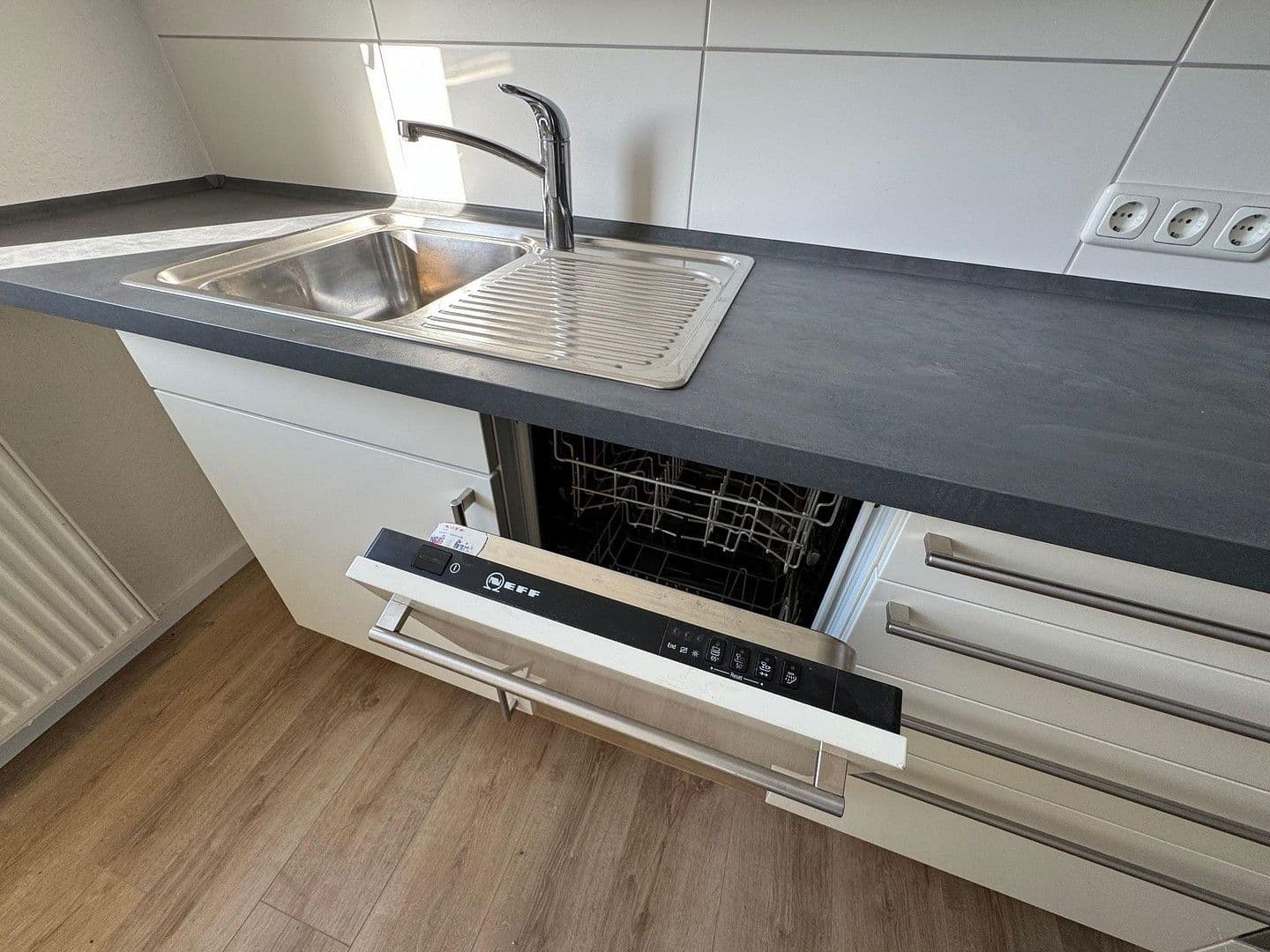 Studio flat to rent, 40 m², Hanielstraße 31, Essen, North Rhine-Westphalia Studio flat to rent, 40 m², Hanielstraße 31, Essen, North Rhine-Westphalia