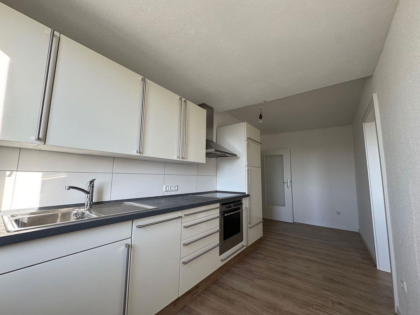 Studio flat to rent, 40 m², Hanielstraße 31, Essen, North Rhine-Westphalia Studio flat to rent, 40 m², Hanielstraße 31, Essen, North Rhine-Westphalia