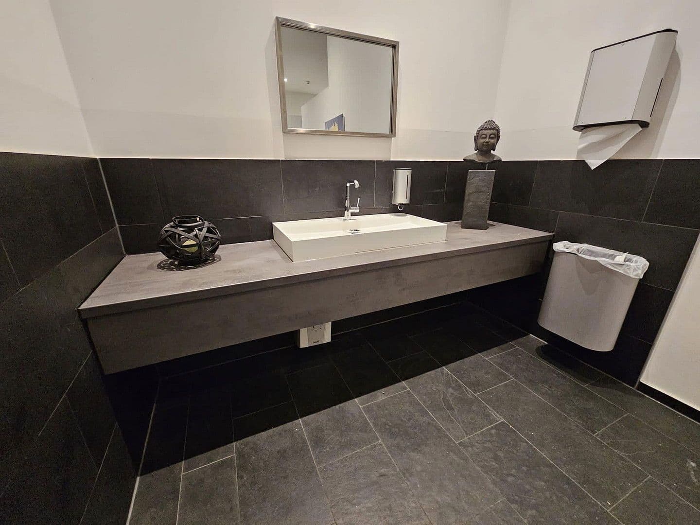 office to rent, 48 m², Cassellastrasse 30-32, Frankfurt, Hesse office to rent, 48 m², Cassellastrasse 30-32, Frankfurt, Hesse