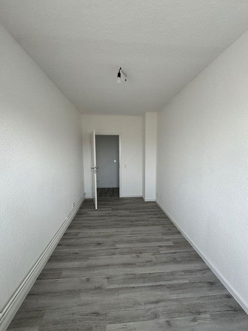 4 bedroom flat to rent, 85 m², Eythraer Str. 8, Zwenkau, Saxony 4 bedroom flat to rent, 85 m², Eythraer Str. 8, Zwenkau, Saxony