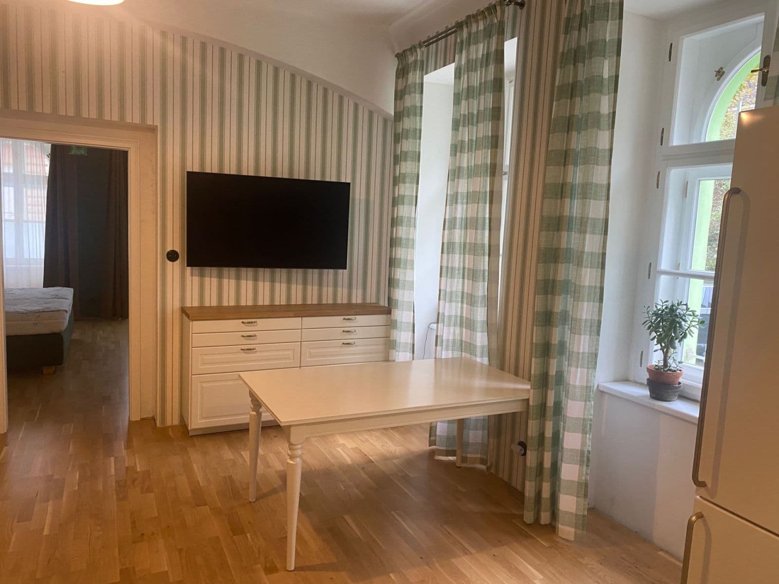 1 bedroom with open-plan kitchen flat to rent, 68 m², Peckova, Prague, Prague 1 bedroom with open-plan kitchen flat to rent, 68 m², Peckova, Prague, Prague