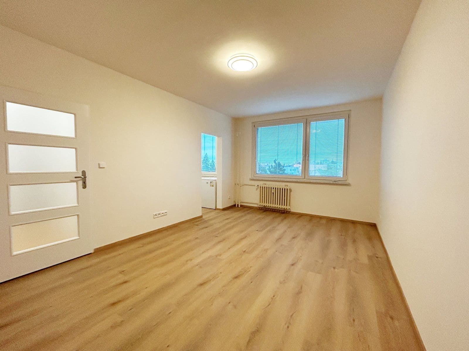 Studio flat to rent, 30 m², Valentova, Prague, Prague Studio flat to rent, 30 m², Valentova, Prague, Prague