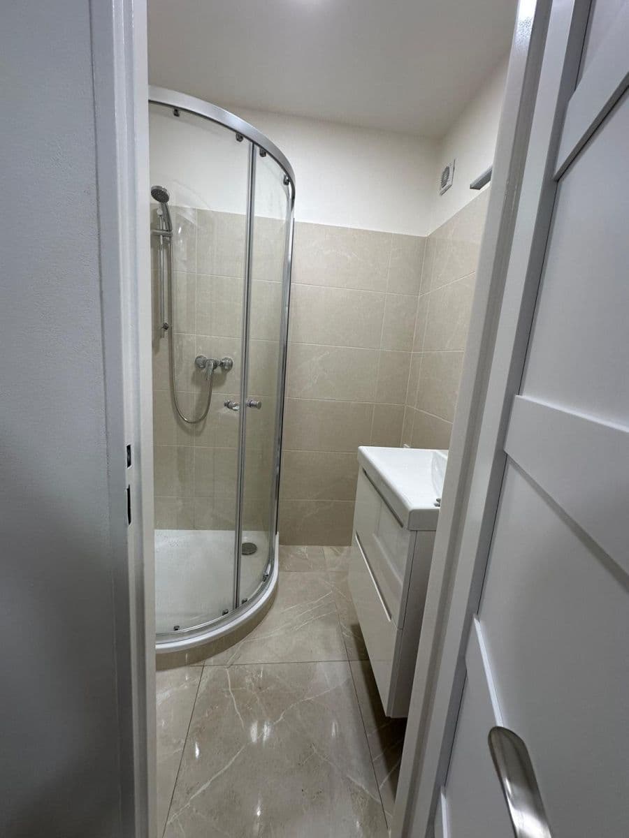 2 bedroom flat to rent, 55 m², Gruzínská, Prague, Prague 2 bedroom flat to rent, 55 m², Gruzínská, Prague, Prague