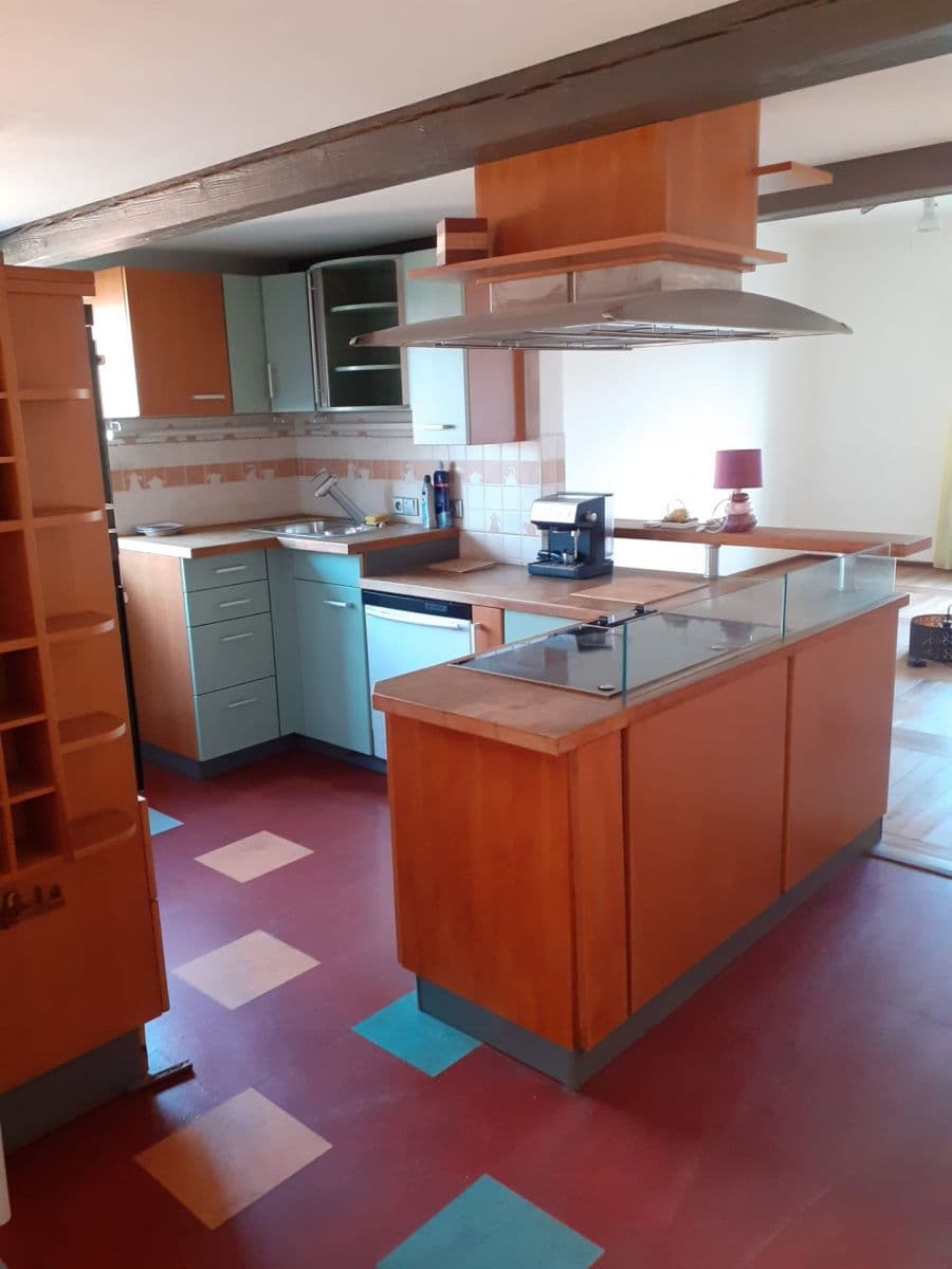 5 bedroom flat to rent, 160 m², 28. pluku, Prague, Prague 5 bedroom flat to rent, 160 m², 28. pluku, Prague, Prague