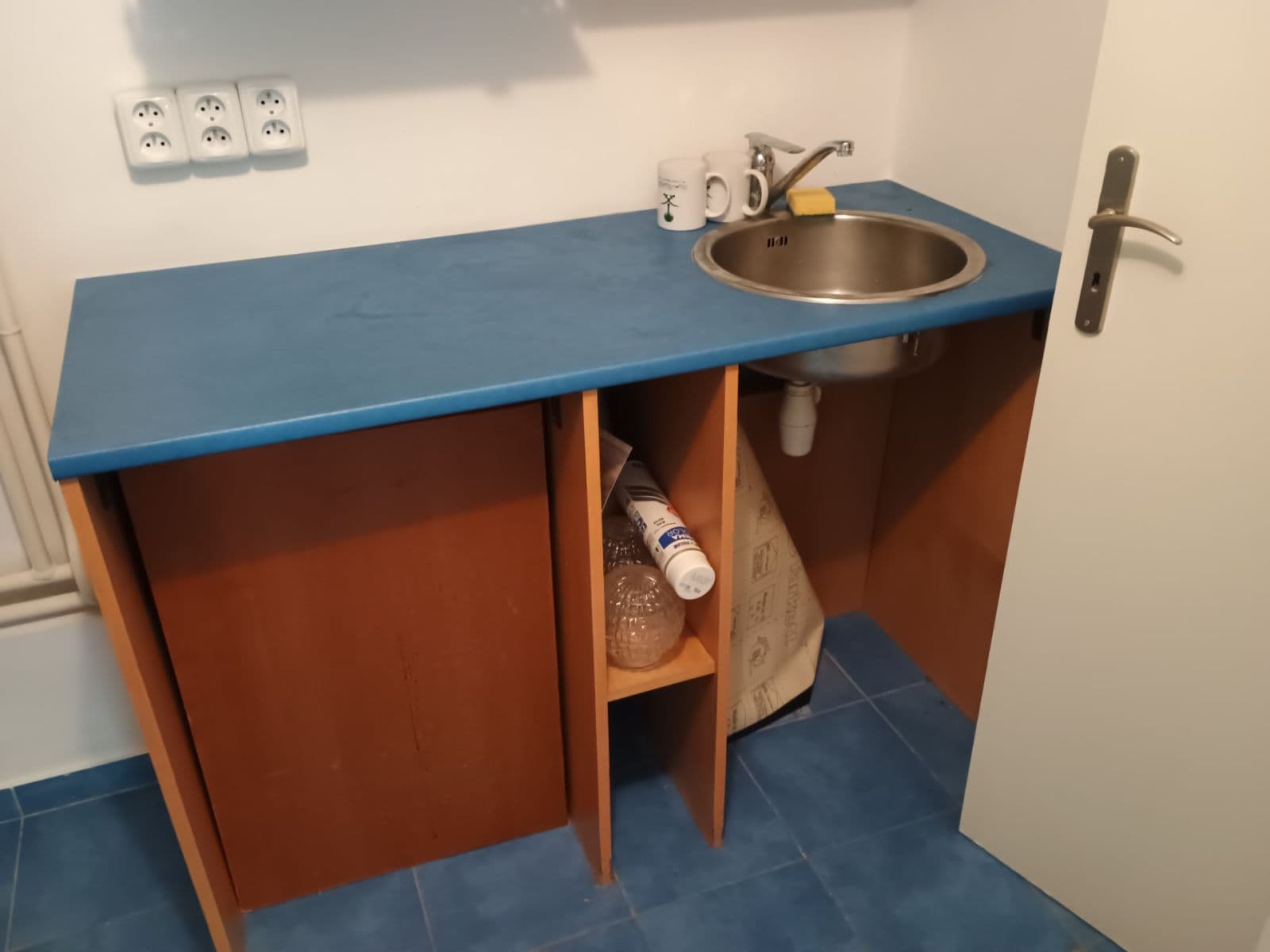 non-residential property to rent, 40 m², Pšenčíkova, Prague, Prague non-residential property to rent, 40 m², Pšenčíkova, Prague, Prague