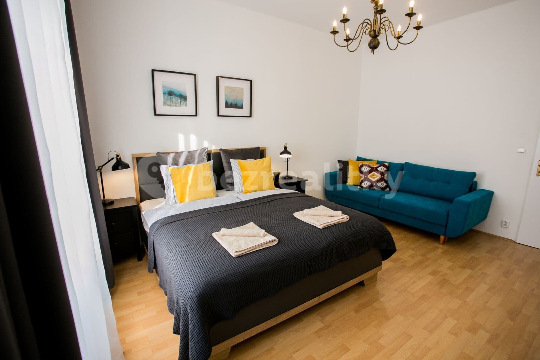 1 bedroom with open-plan kitchen flat to rent, 68 m², Peckova, Prague, Prague 1 bedroom with open-plan kitchen flat to rent, 68 m², Peckova, Prague, Prague