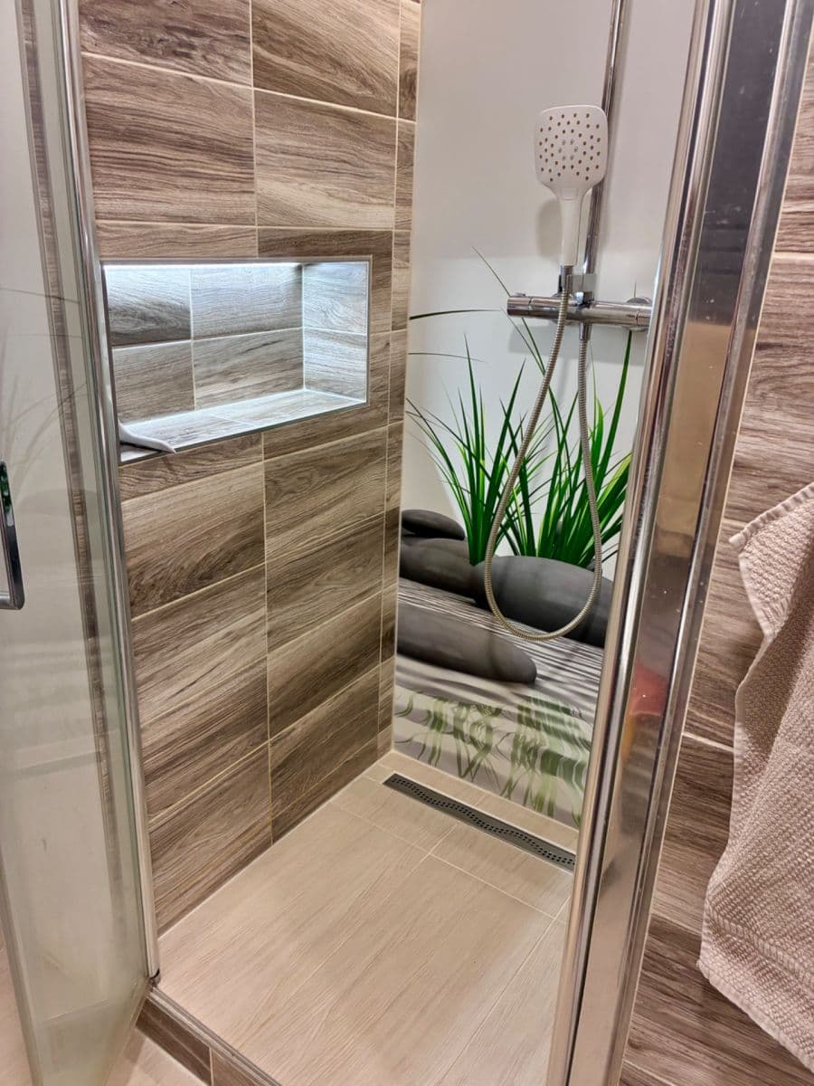 2 bedroom with open-plan kitchen flat to rent, 60 m², Hlavatého, Prague, Prague 2 bedroom with open-plan kitchen flat to rent, 60 m², Hlavatého, Prague, Prague