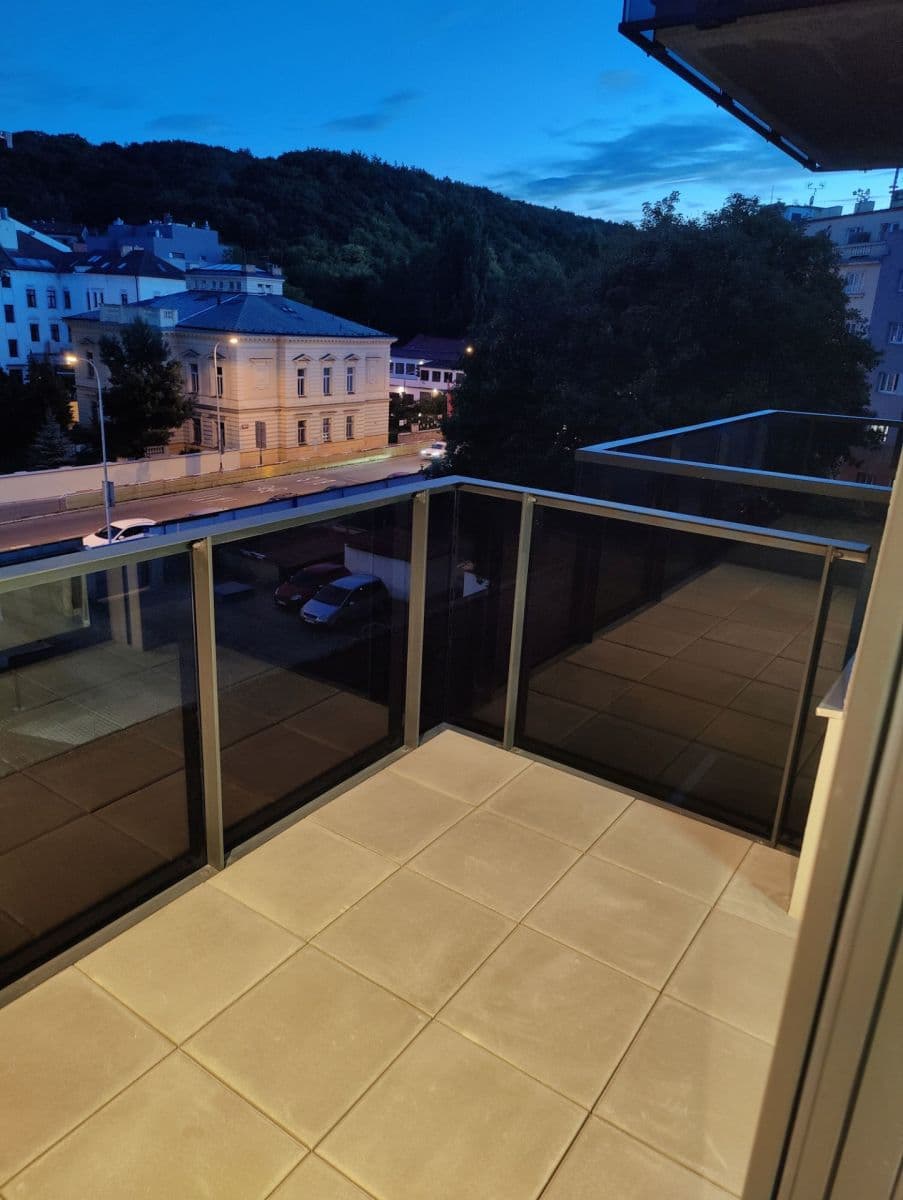 1 bedroom with open-plan kitchen flat to rent, 64 m², Starokošířská, Prague, Prague 1 bedroom with open-plan kitchen flat to rent, 64 m², Starokošířská, Prague, Prague