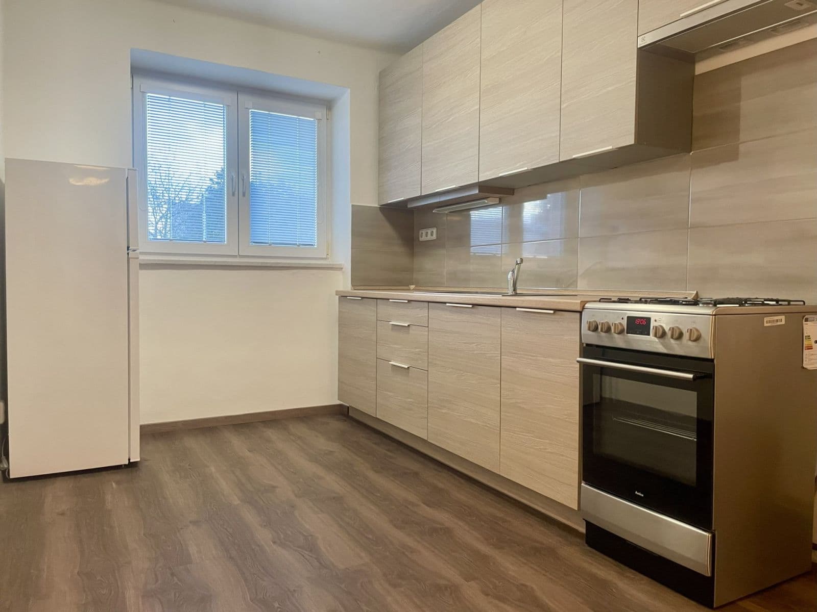 2 bedroom flat to rent, 55 m², Dašická, Pardubice, Pardubický Region 2 bedroom flat to rent, 55 m², Dašická, Pardubice, Pardubický Region