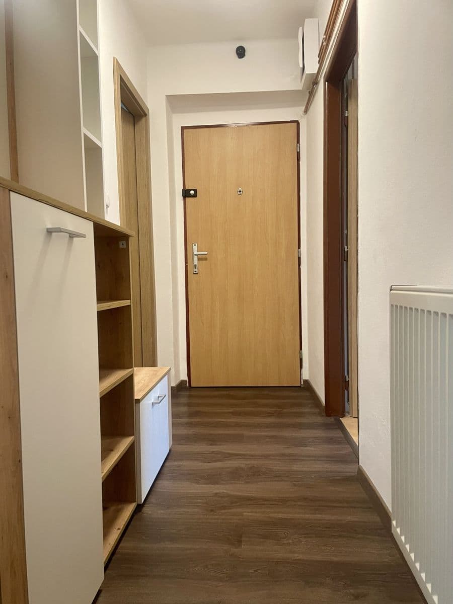 2 bedroom flat to rent, 55 m², Dašická, Pardubice, Pardubický Region 2 bedroom flat to rent, 55 m², Dašická, Pardubice, Pardubický Region