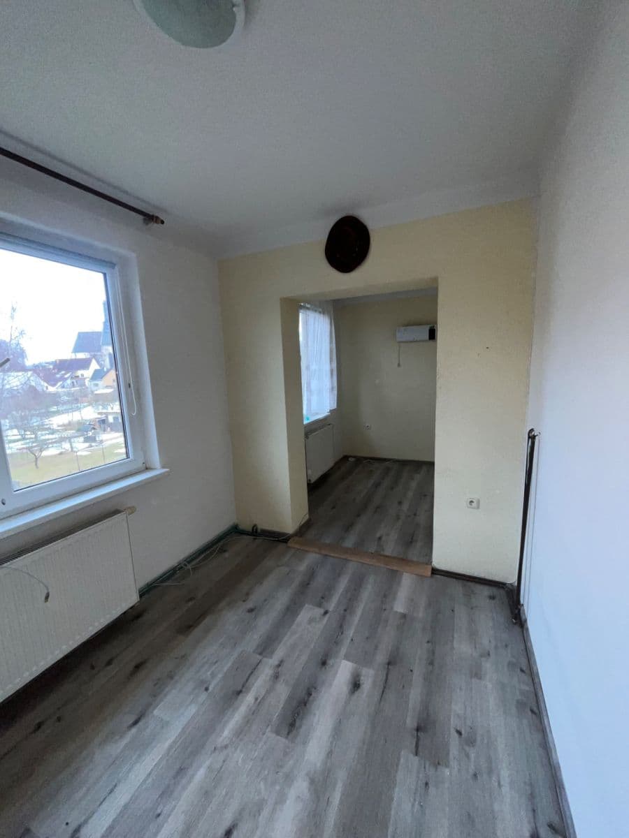 3 bedroom with open-plan kitchen flat to rent, 76 m², Dolní Dvořiště, Jihočeský Region 3 bedroom with open-plan kitchen flat to rent, 76 m², Dolní Dvořiště, Jihočeský Region