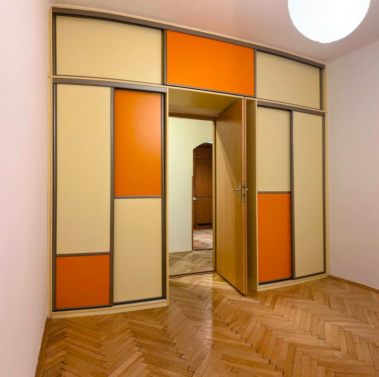 3 bedroom flat to rent, 63 m², Vršní, Prague, Prague 3 bedroom flat to rent, 63 m², Vršní, Prague, Prague