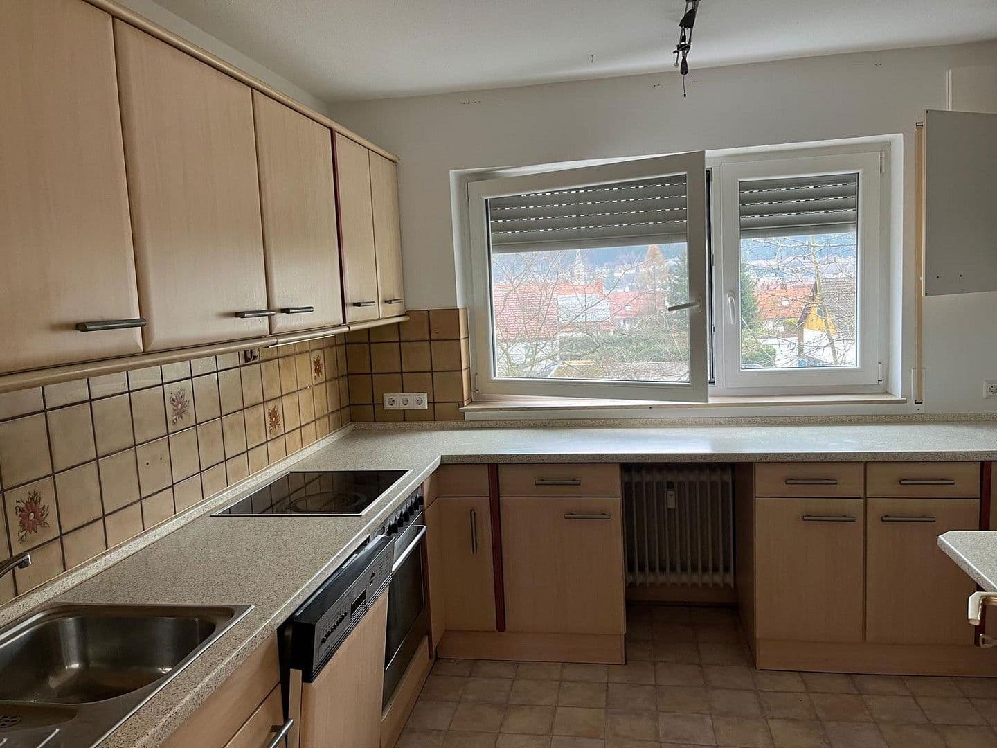 4 bedroom flat to rent, 92 m², Wurmlingen, Baden-Württemberg 4 bedroom flat to rent, 92 m², Wurmlingen, Baden-Württemberg