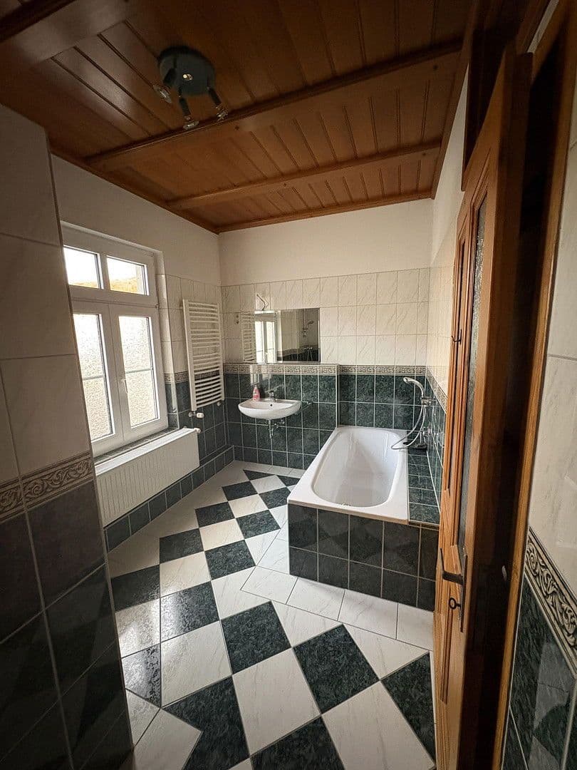 house for sale, 660 m², Erpel, Rhineland-Palatinate house for sale, 660 m², Erpel, Rhineland-Palatinate