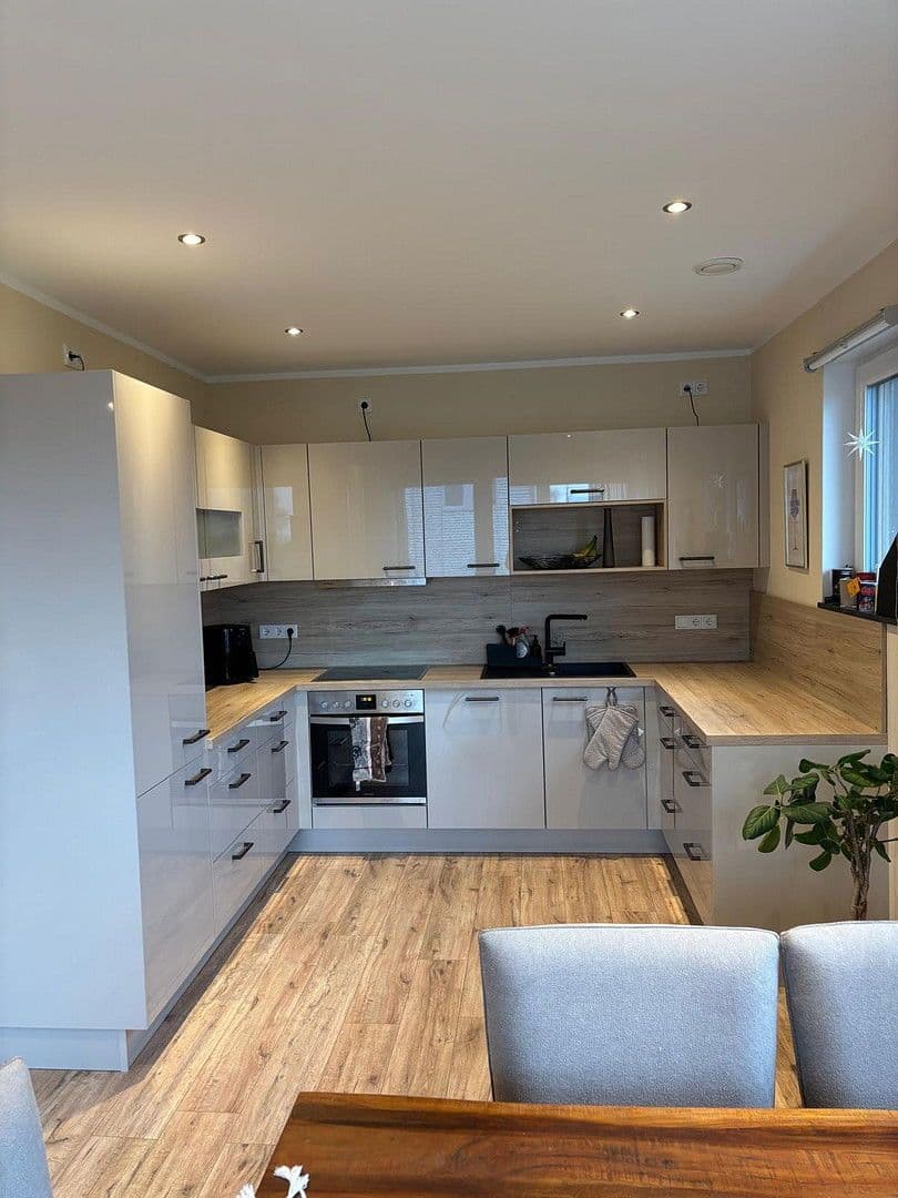 2 bedroom flat to rent, 88 m², Hommelepötz 16, Simmerath, North Rhine-Westphalia 2 bedroom flat to rent, 88 m², Hommelepötz 16, Simmerath, North Rhine-Westphalia