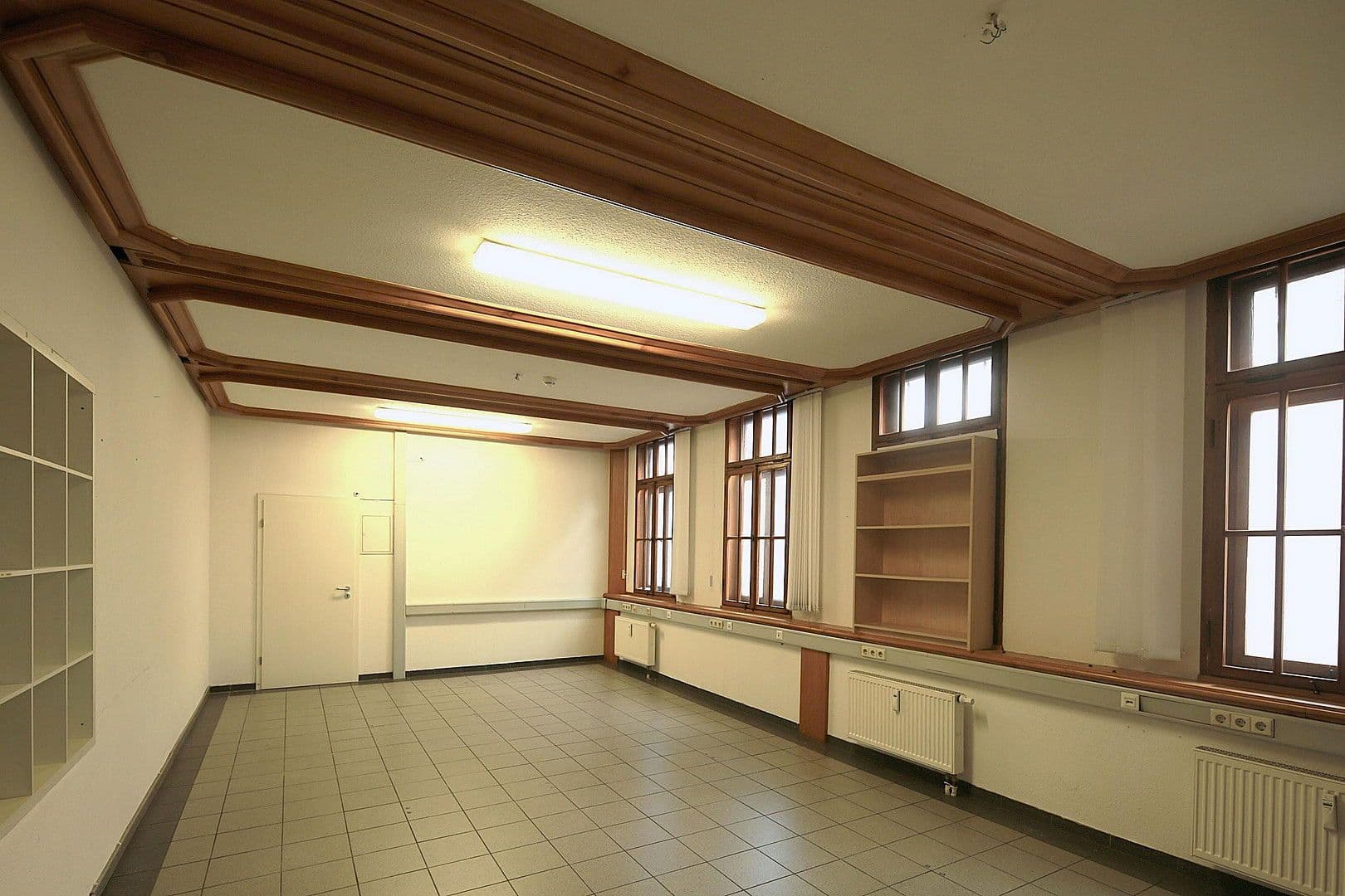 office to rent, 69 m², Kurplatz 2, Bad Wildbad, Baden-Württemberg office to rent, 69 m², Kurplatz 2, Bad Wildbad, Baden-Württemberg