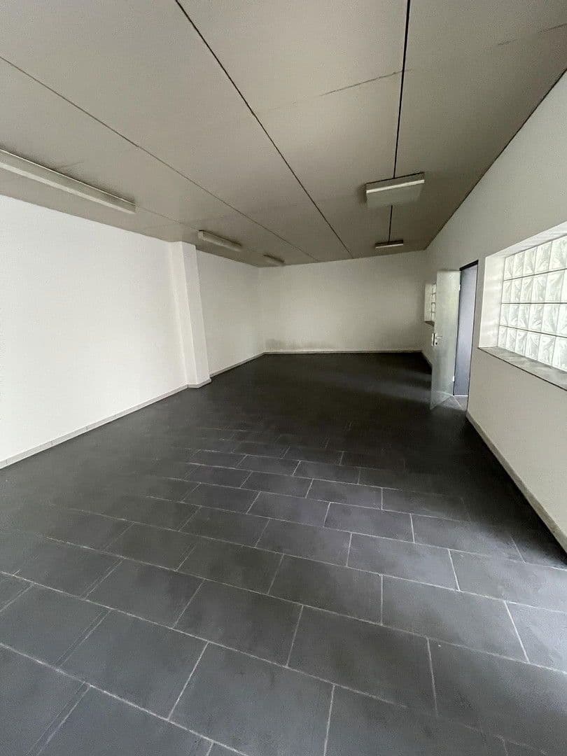 office to rent, 150 m², Im Gewerbepark 1, Hunderdorf, Bavaria office to rent, 150 m², Im Gewerbepark 1, Hunderdorf, Bavaria