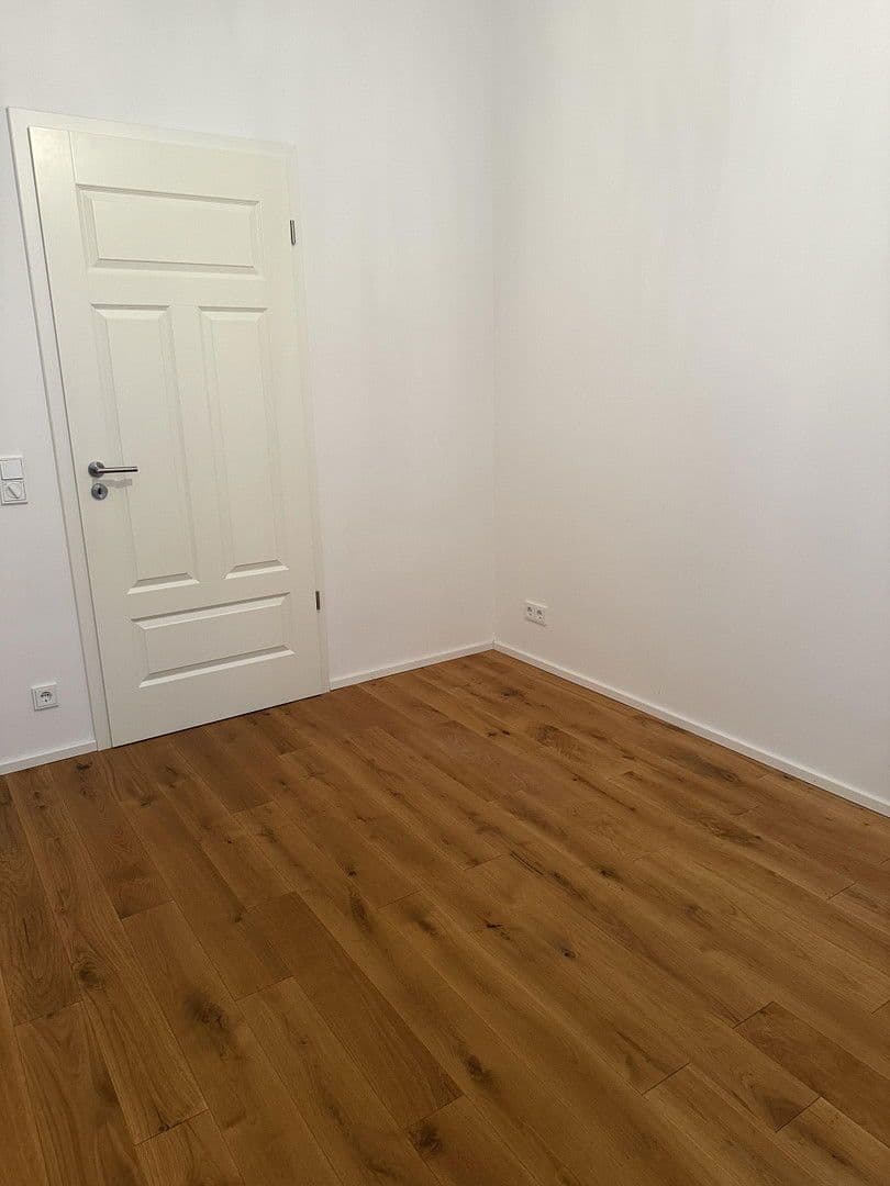 house to rent, 120 m², Frankfurt, Hesse house to rent, 120 m², Frankfurt, Hesse