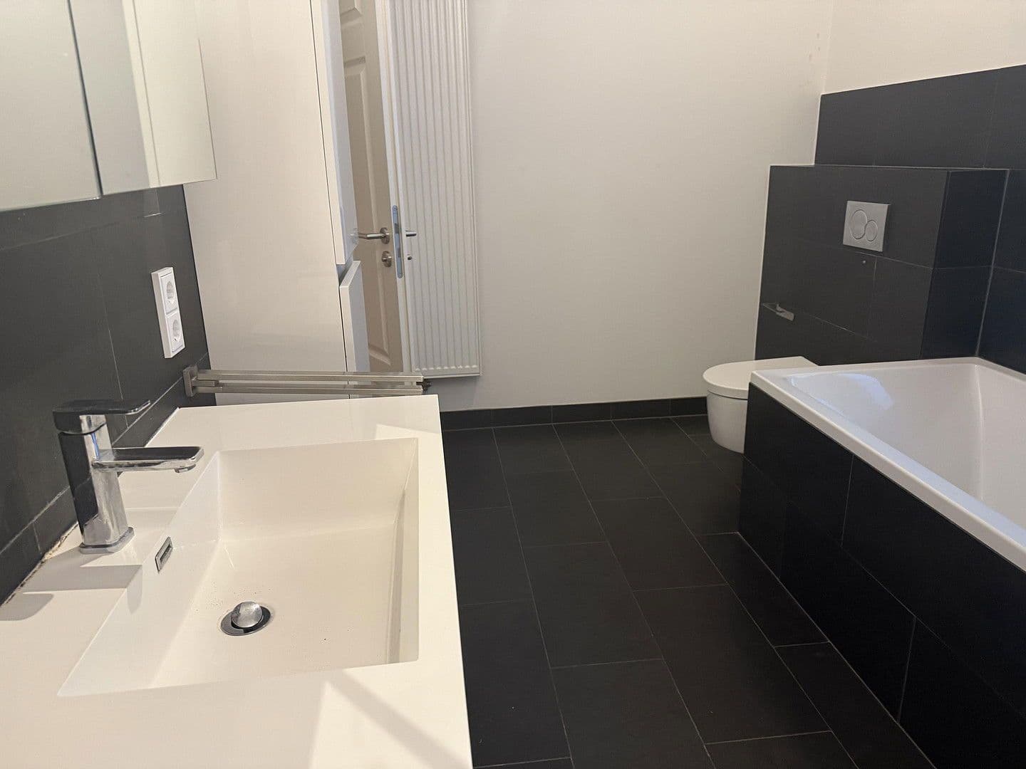 house to rent, 120 m², Frankfurt, Hesse house to rent, 120 m², Frankfurt, Hesse