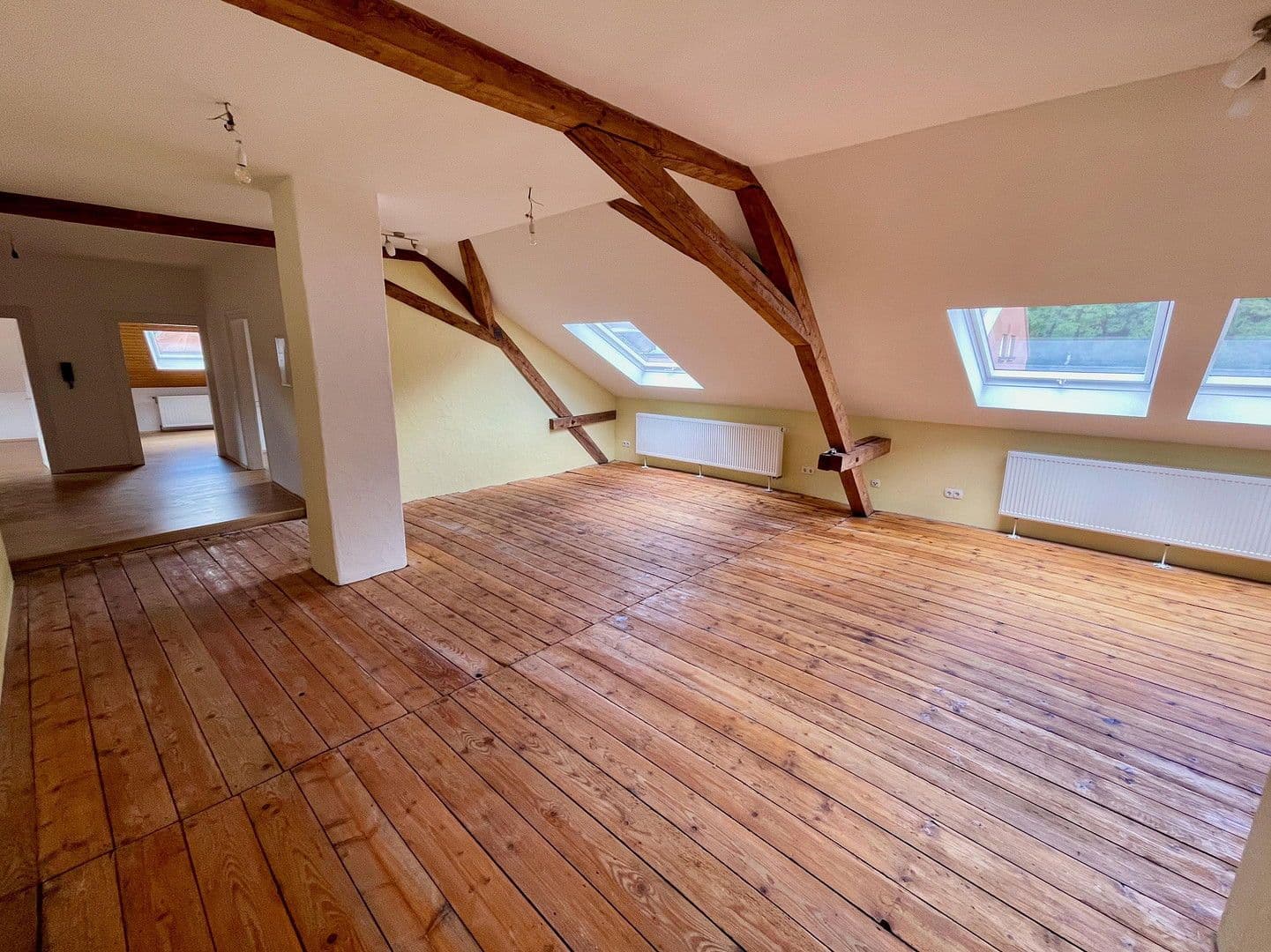 4 bedroom flat to rent, 120 m², Prof.-Nägle-Platz 2, Annweiler am Trifels, Rhineland-Palatinate 4 bedroom flat to rent, 120 m², Prof.-Nägle-Platz 2, Annweiler am Trifels, Rhineland-Palatinate