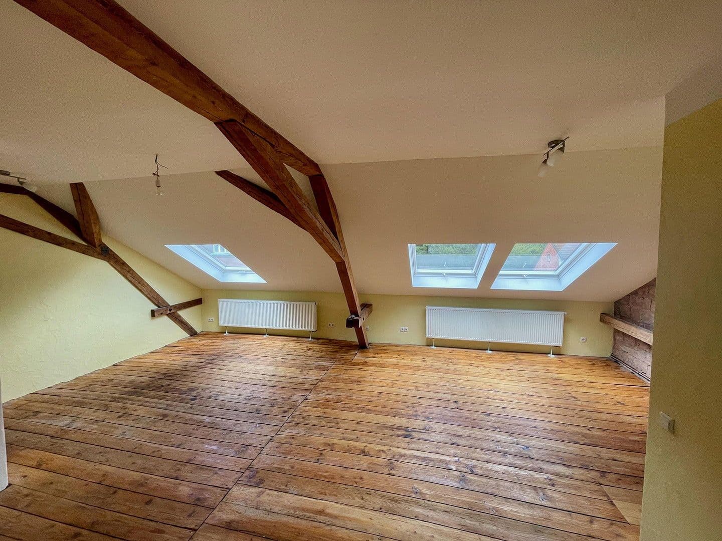 4 bedroom flat to rent, 120 m², Prof.-Nägle-Platz 2, Annweiler am Trifels, Rhineland-Palatinate 4 bedroom flat to rent, 120 m², Prof.-Nägle-Platz 2, Annweiler am Trifels, Rhineland-Palatinate