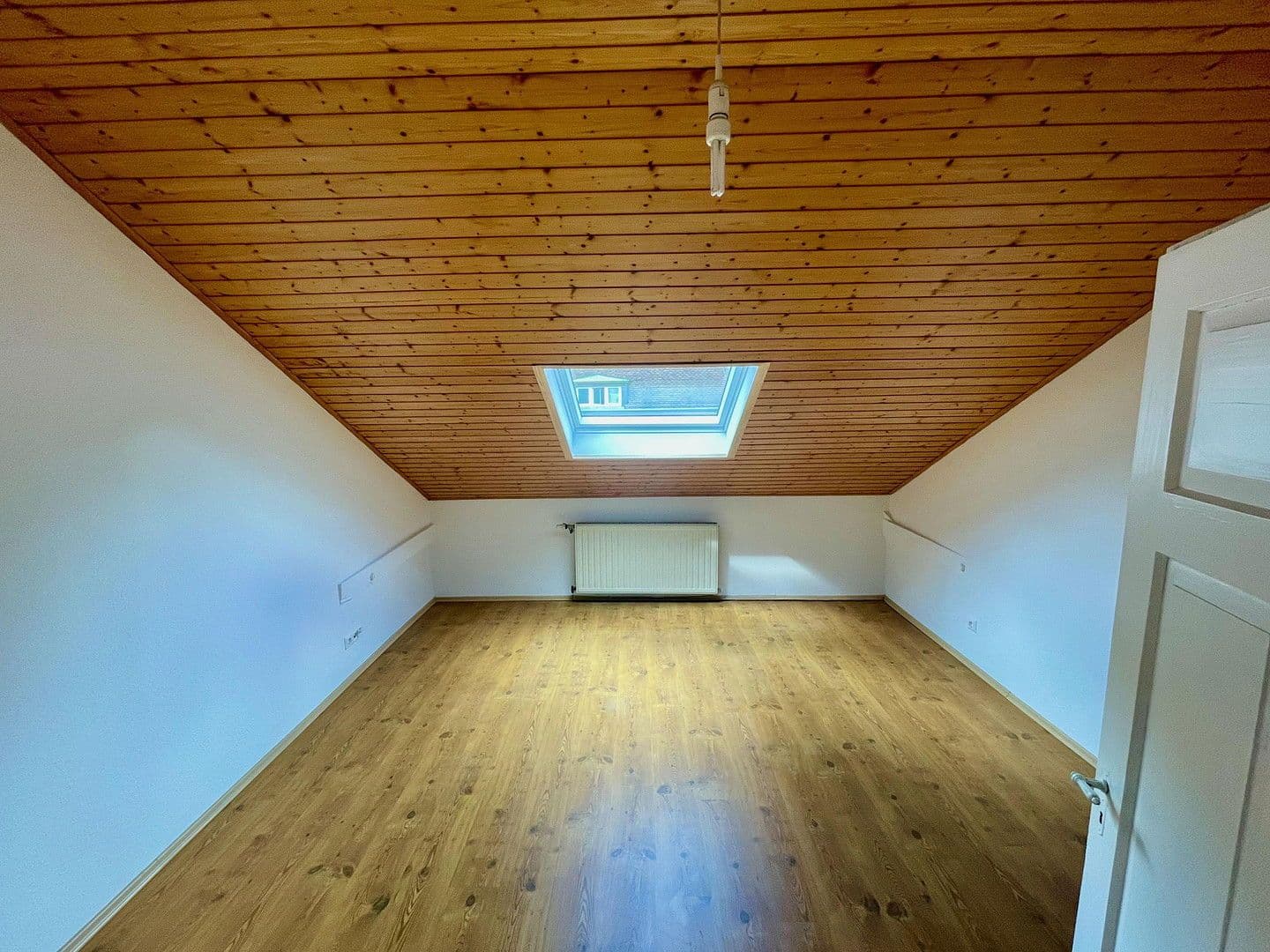 4 bedroom flat to rent, 120 m², Prof.-Nägle-Platz 2, Annweiler am Trifels, Rhineland-Palatinate 4 bedroom flat to rent, 120 m², Prof.-Nägle-Platz 2, Annweiler am Trifels, Rhineland-Palatinate