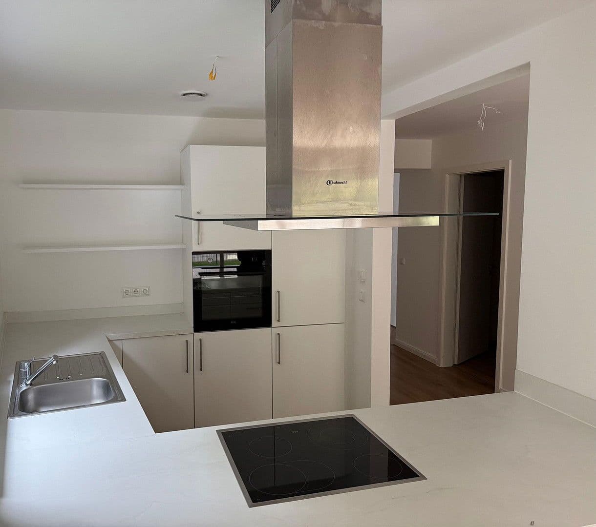 4 bedroom with open-plan kitchen flat to rent, 161 m², Ochsenzollerstr.79, Norderstedt, Schleswig-Holstein 4 bedroom with open-plan kitchen flat to rent, 161 m², Ochsenzollerstr.79, Norderstedt, Schleswig-Holstein
