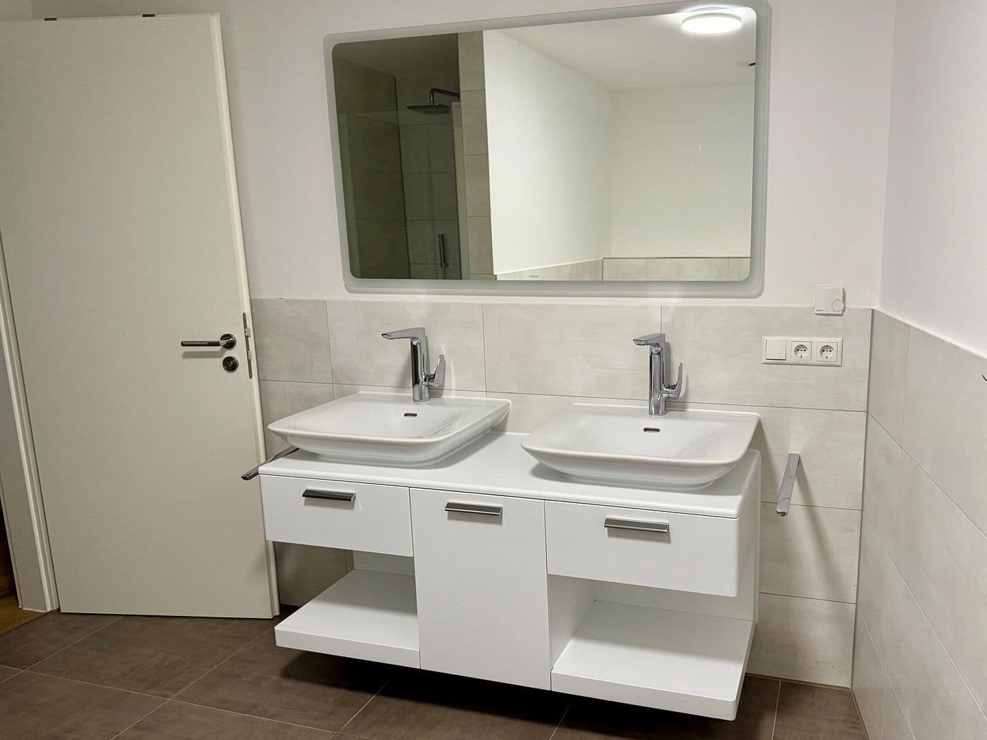 4 bedroom with open-plan kitchen flat to rent, 161 m², Ochsenzollerstr.79, Norderstedt, Schleswig-Holstein 4 bedroom with open-plan kitchen flat to rent, 161 m², Ochsenzollerstr.79, Norderstedt, Schleswig-Holstein