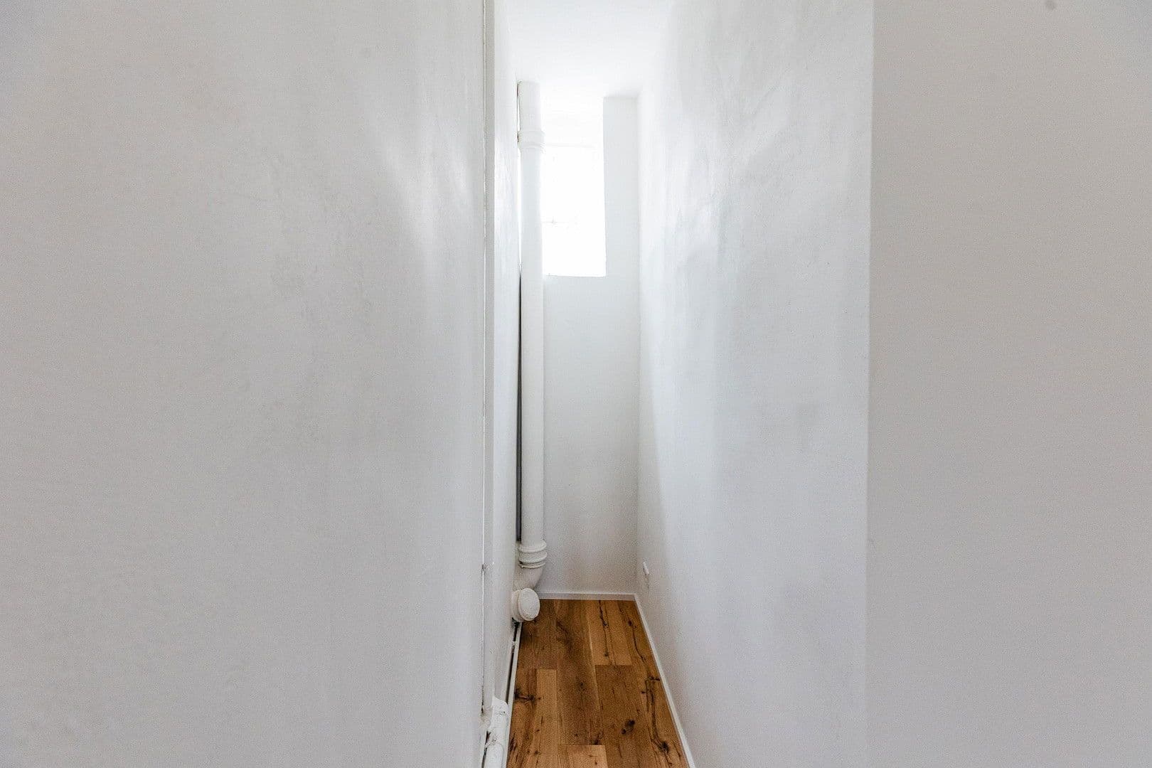 2 bedroom with open-plan kitchen flat to rent, 105 m², Wiesbaden, Hesse 2 bedroom with open-plan kitchen flat to rent, 105 m², Wiesbaden, Hesse