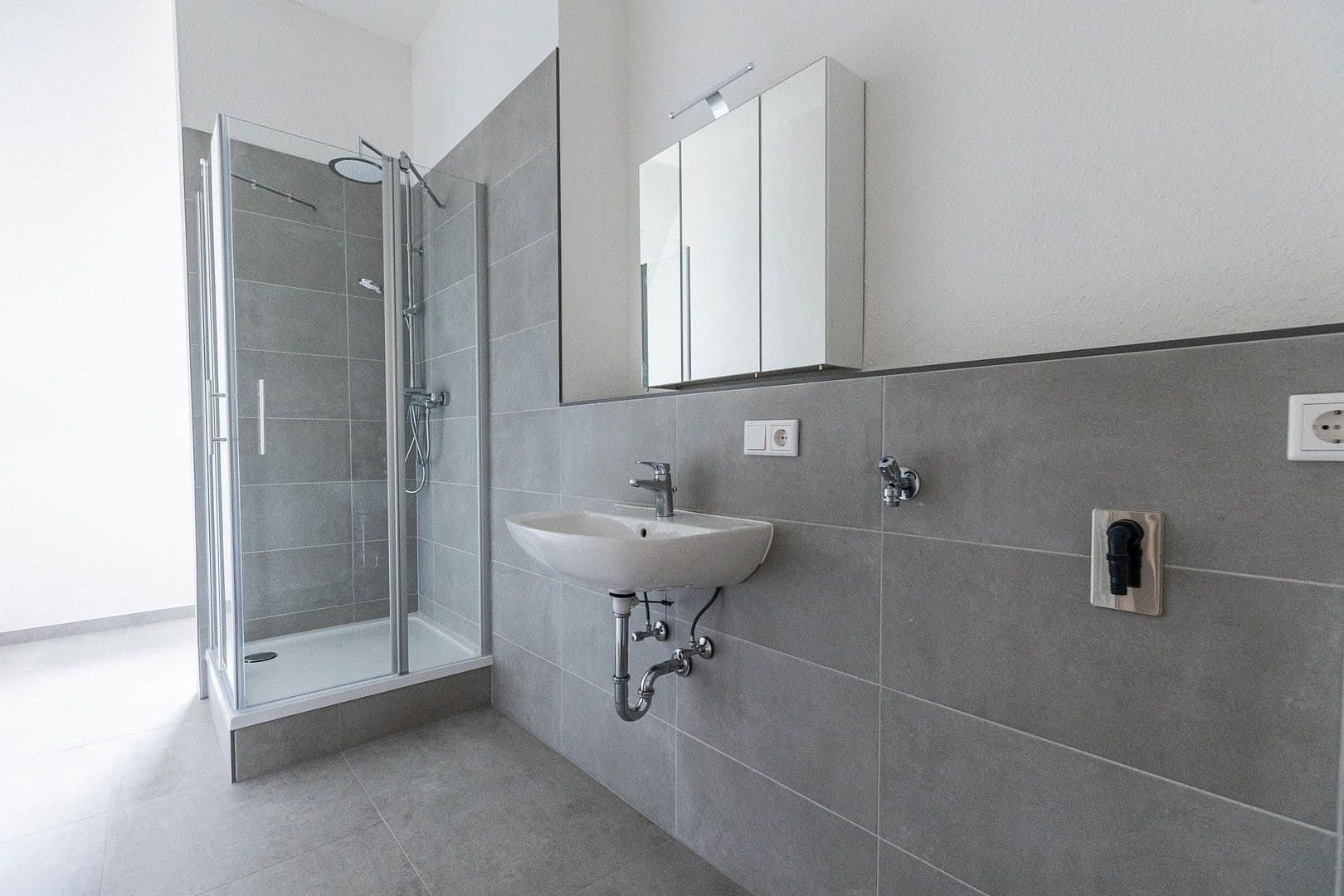 2 bedroom with open-plan kitchen flat to rent, 105 m², Wiesbaden, Hesse 2 bedroom with open-plan kitchen flat to rent, 105 m², Wiesbaden, Hesse