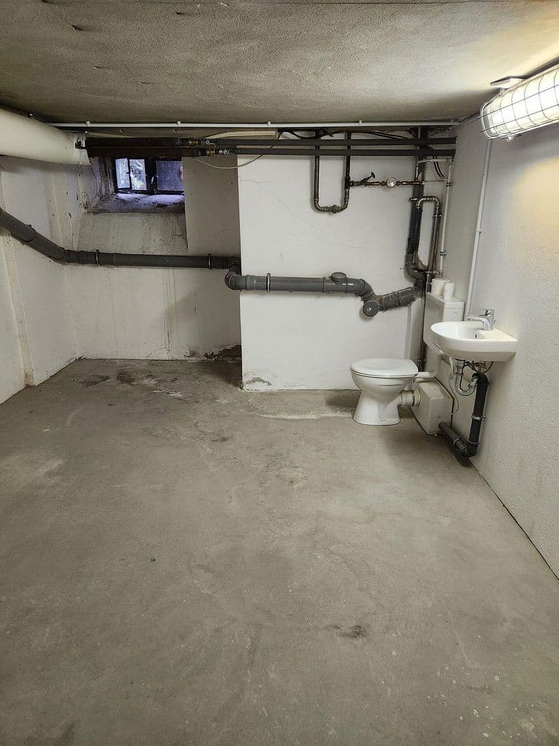 non-residential property to rent, 330 m², Osnabrück, Lower Saxony non-residential property to rent, 330 m², Osnabrück, Lower Saxony