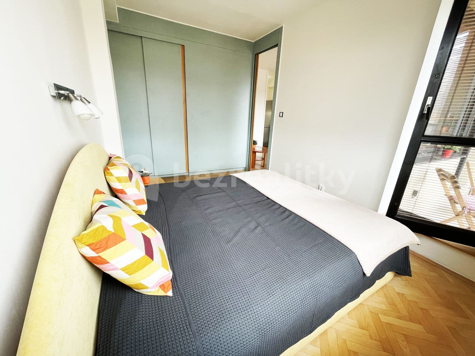 1 bedroom with open-plan kitchen flat to rent, 50 m², Ke Dvoru, Prague, Prague 1 bedroom with open-plan kitchen flat to rent, 50 m², Ke Dvoru, Prague, Prague