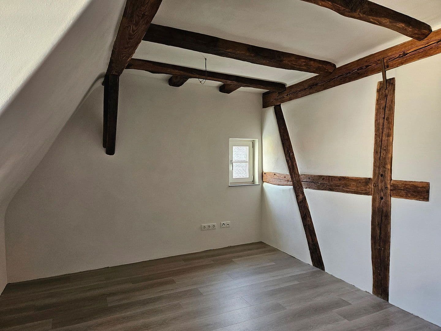 5 bedroom flat to rent, 128 m², Mühlacker, Baden-Württemberg 5 bedroom flat to rent, 128 m², Mühlacker, Baden-Württemberg