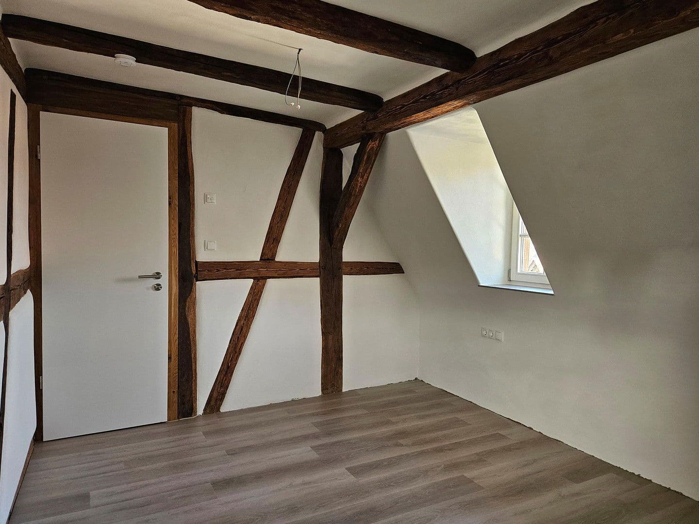 5 bedroom flat to rent, 128 m², Mühlacker, Baden-Württemberg 5 bedroom flat to rent, 128 m², Mühlacker, Baden-Württemberg