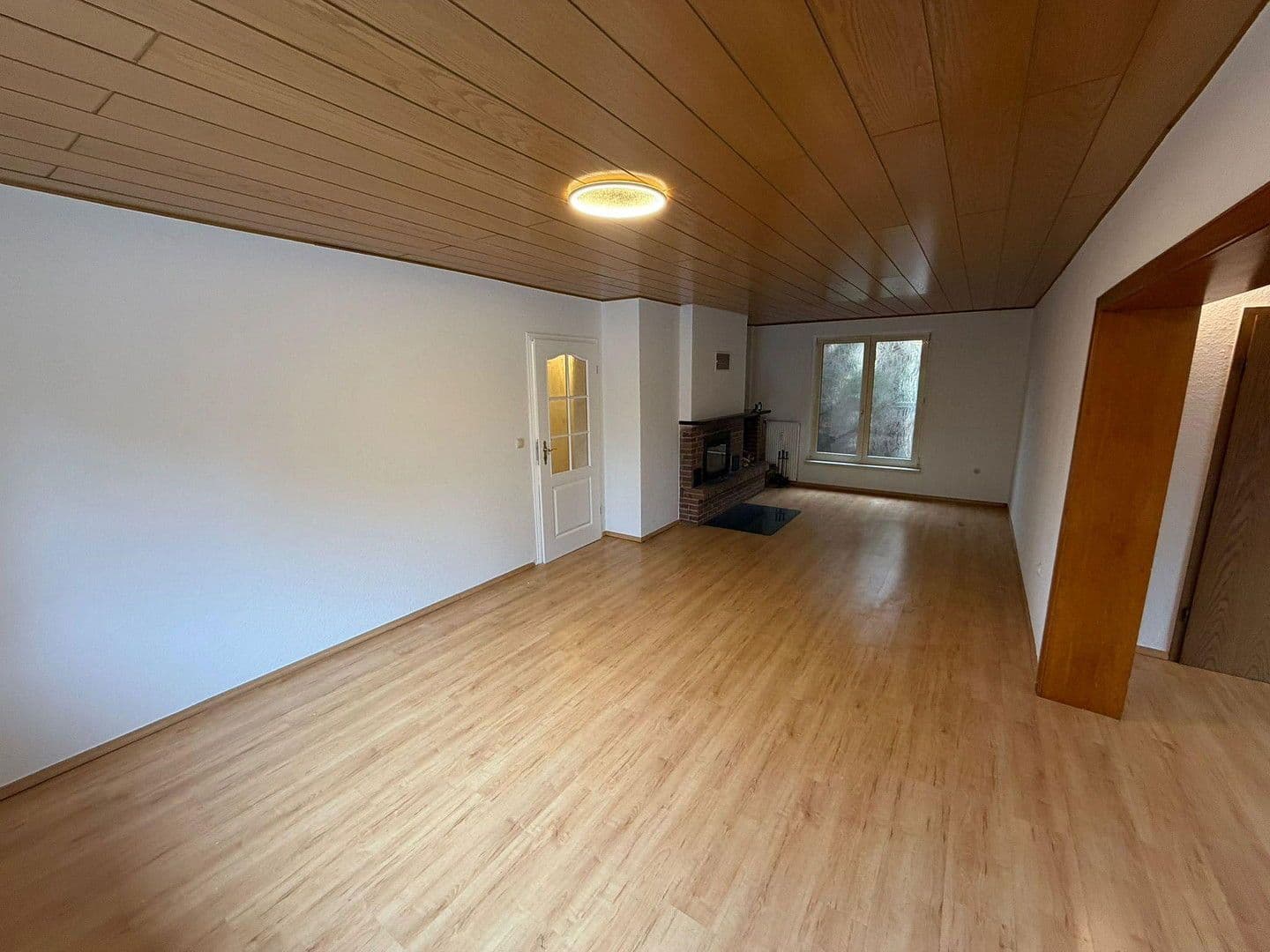 1 bedroom with open-plan kitchen flat to rent, 90 m², Gifhorn, Lower Saxony 1 bedroom with open-plan kitchen flat to rent, 90 m², Gifhorn, Lower Saxony