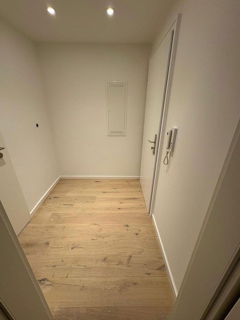 1 bedroom flat to rent, 32 m², Eintrachtstraße 10, München, Bavaria 1 bedroom flat to rent, 32 m², Eintrachtstraße 10, München, Bavaria