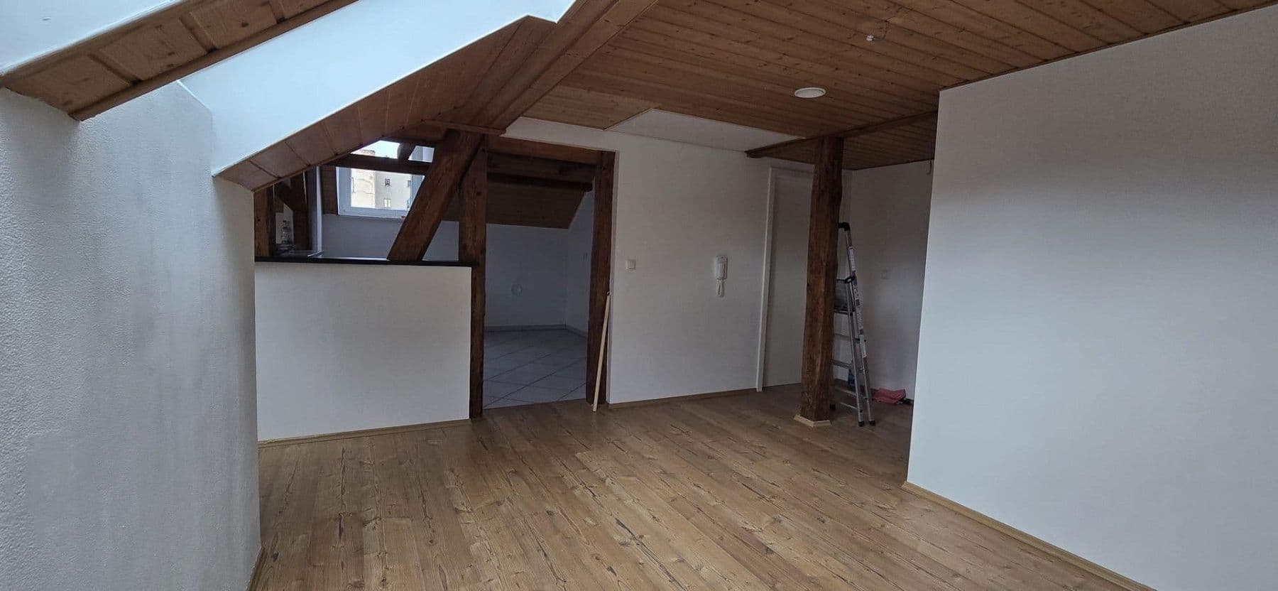 3 bedroom flat to rent, 108 m², Markt 5, Treuen, Saxony 3 bedroom flat to rent, 108 m², Markt 5, Treuen, Saxony