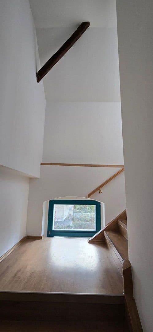 3 bedroom flat to rent, 108 m², Markt 5, Treuen, Saxony 3 bedroom flat to rent, 108 m², Markt 5, Treuen, Saxony