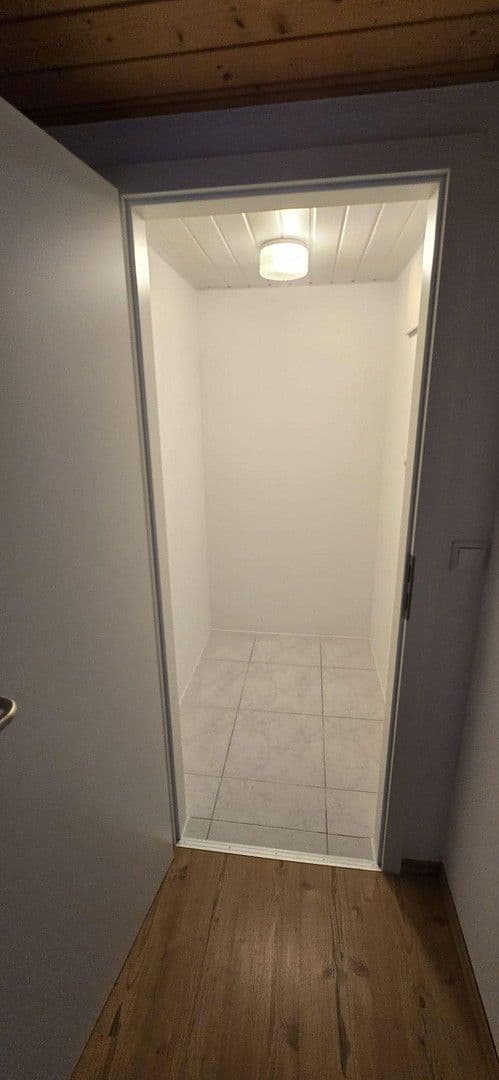 3 bedroom flat to rent, 108 m², Markt 5, Treuen, Saxony 3 bedroom flat to rent, 108 m², Markt 5, Treuen, Saxony