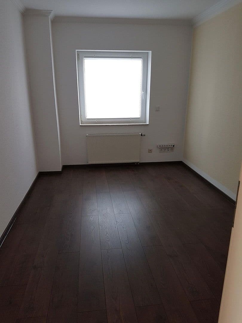 4 bedroom flat to rent, 120 m², Hennef (Sieg), North Rhine-Westphalia 4 bedroom flat to rent, 120 m², Hennef (Sieg), North Rhine-Westphalia