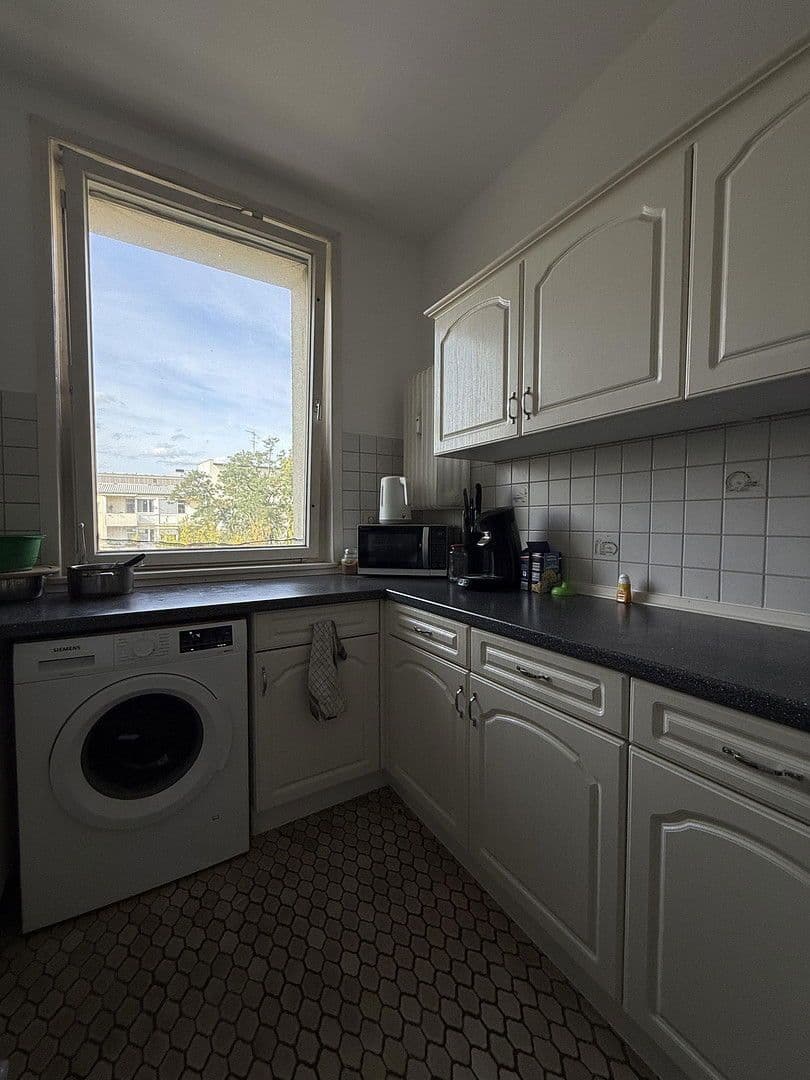 3 bedroom flat for sale, 70 m², Friedrichsruher Straße 54, Berlin, Berlin 3 bedroom flat for sale, 70 m², Friedrichsruher Straße 54, Berlin, Berlin